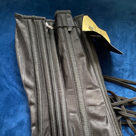 NWT Steel Boned Lingerie Mesh Overbust Corset - Picture 2 of 7